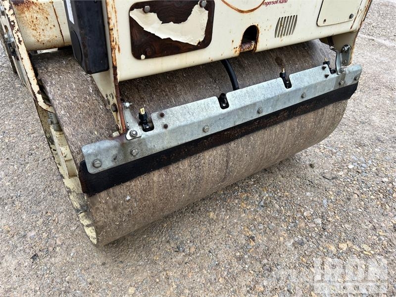 Ingersoll Rand DD24 Double Drum Roller Катки тротуарные