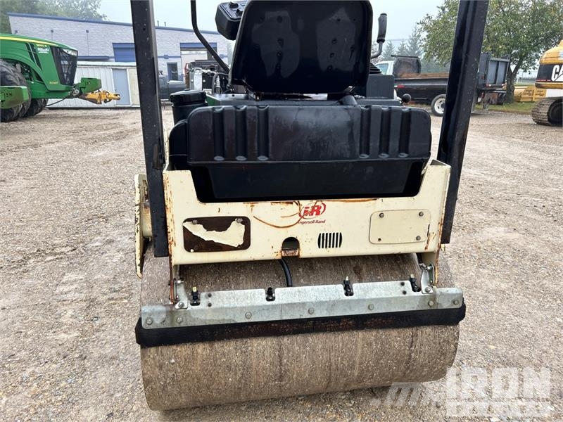 Ingersoll Rand DD24 Double Drum Roller Катки тротуарные