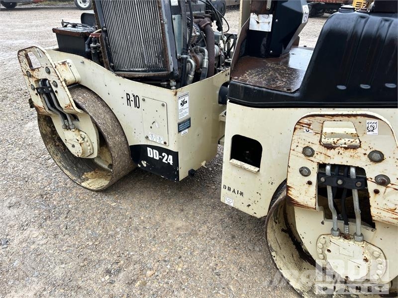 Ingersoll Rand DD24 Double Drum Roller Катки тротуарные
