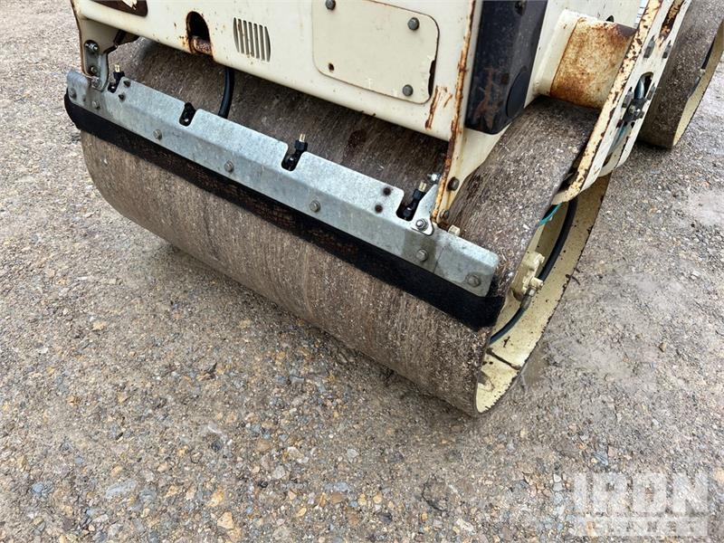 Ingersoll Rand DD24 Double Drum Roller Катки тротуарные