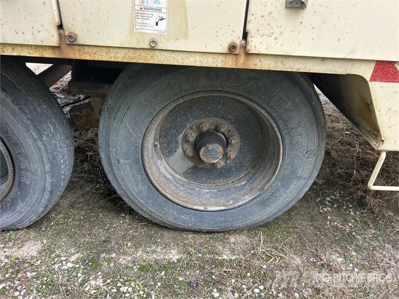 Ingersoll Rand HP1600WCU Mobile Air Compressor (Inoperable) Kompressoren