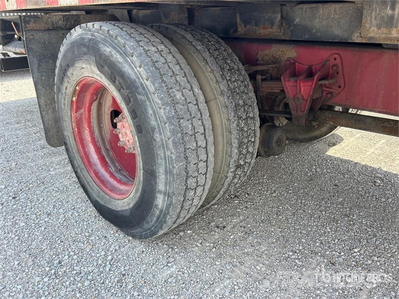 International 1954 4x2 Rollback Truck Vehículos de reciclaje