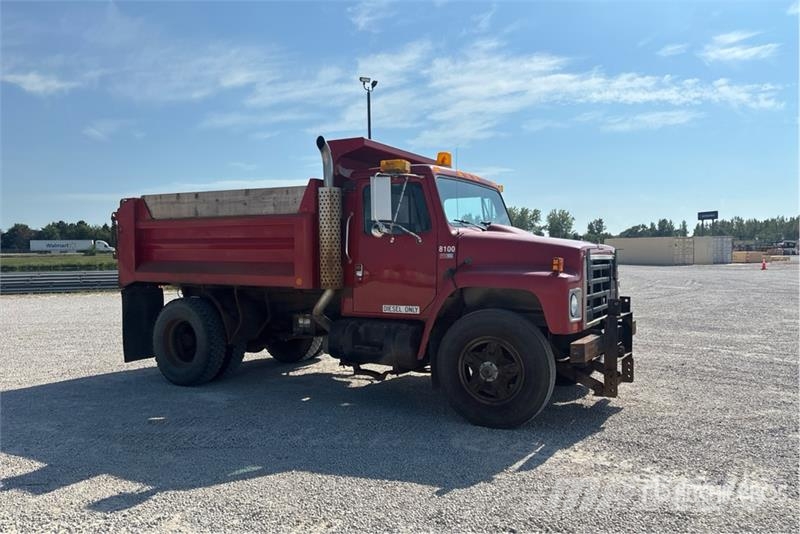 International 1954 4x2 S/A Dump Truck 自卸式货车