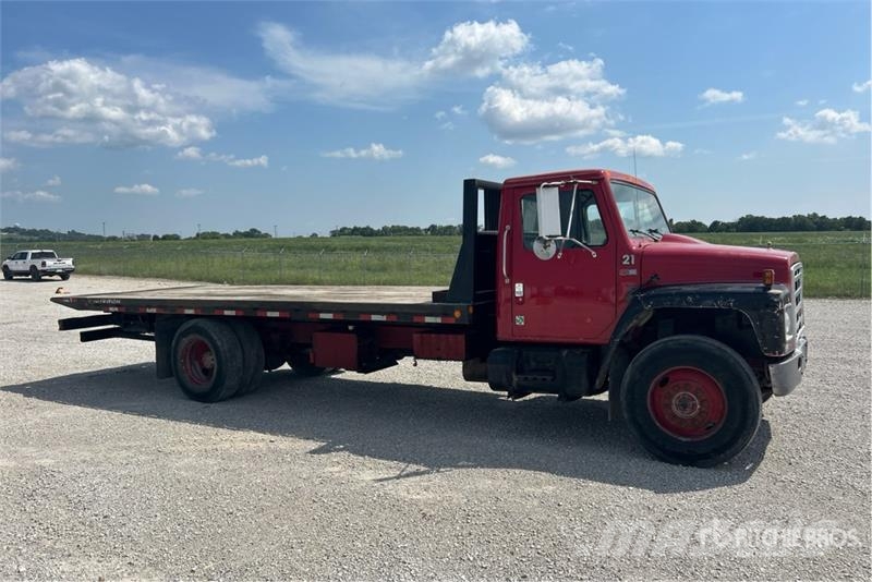International 1954 4x2 Rollback Truck Vehículos de reciclaje