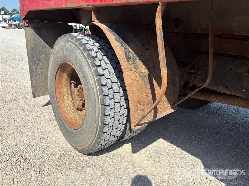 International 1954 4x2 S/A Dump Truck 自卸式货车