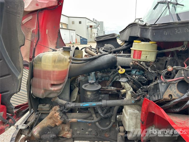 International 4300 Camion cassonati