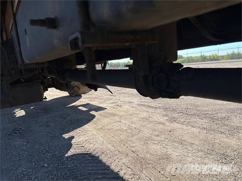 International 4300 Грузовики-Фургоны
