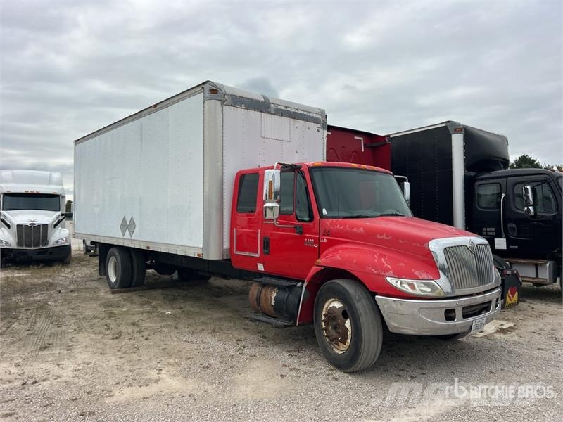 International 4300 Camion cassonati
