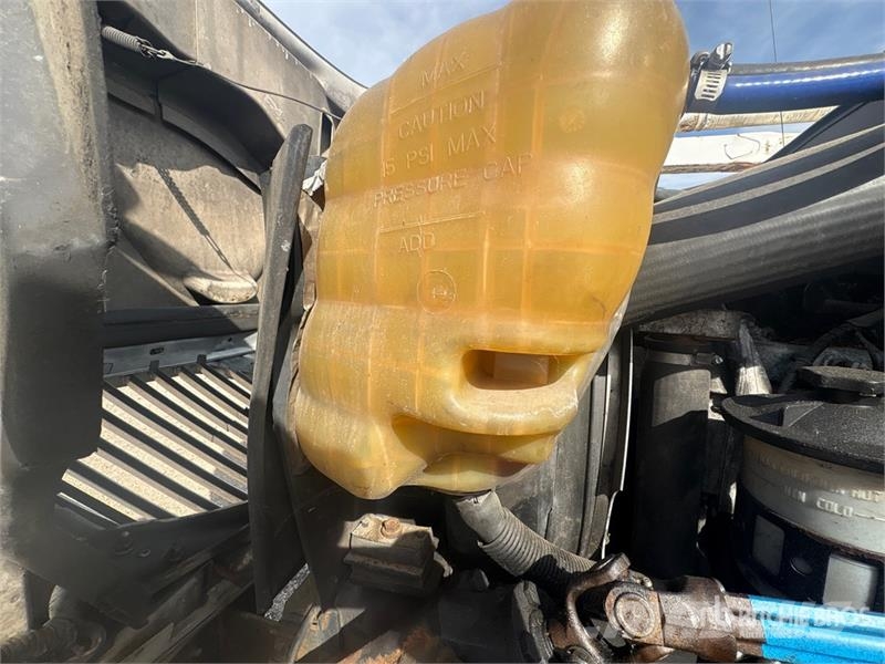 International 4300 Skříňová nástavba