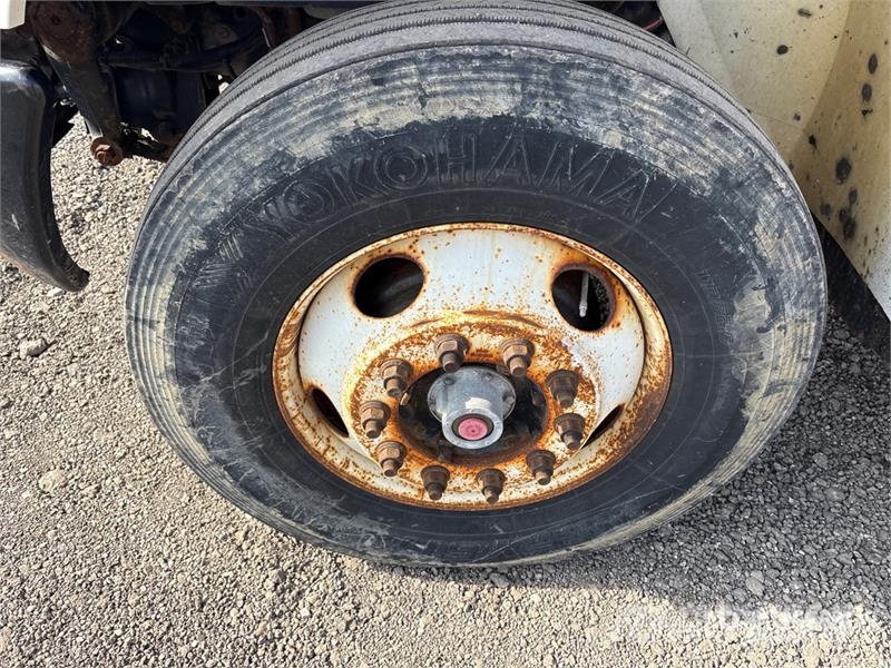International 4300 Грузовики-Фургоны