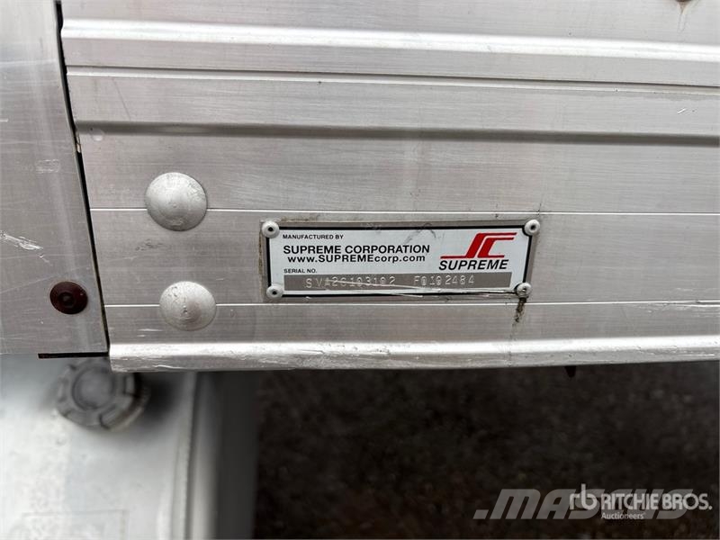 International 4300 Kofferaufbau