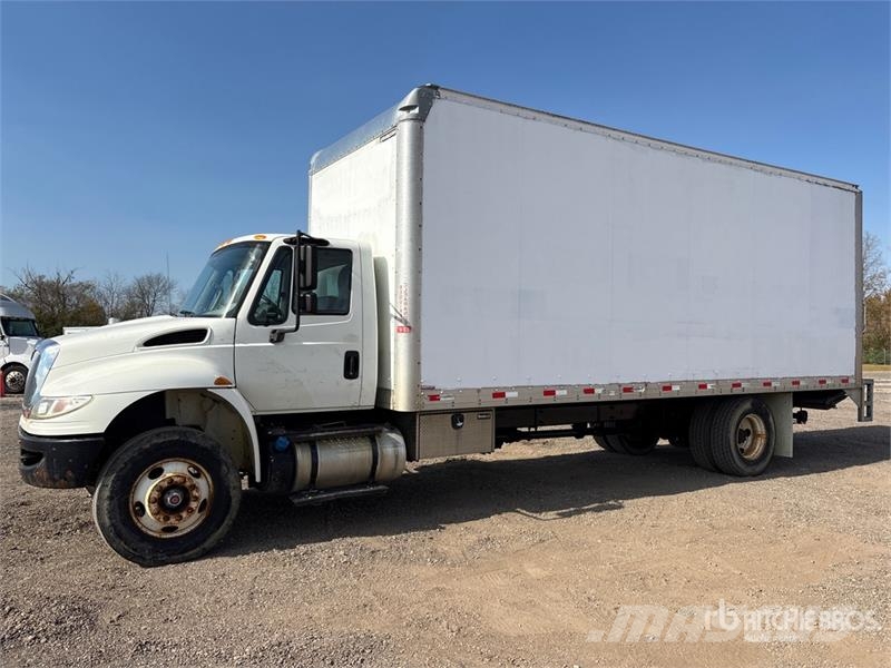 International 4300 Грузовики-Фургоны