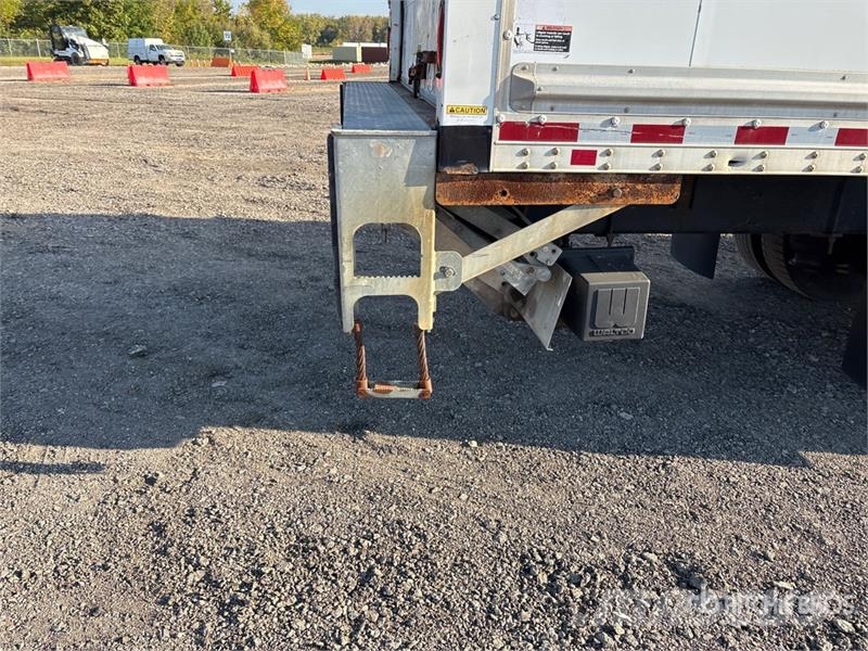 International 4300 Box trucks