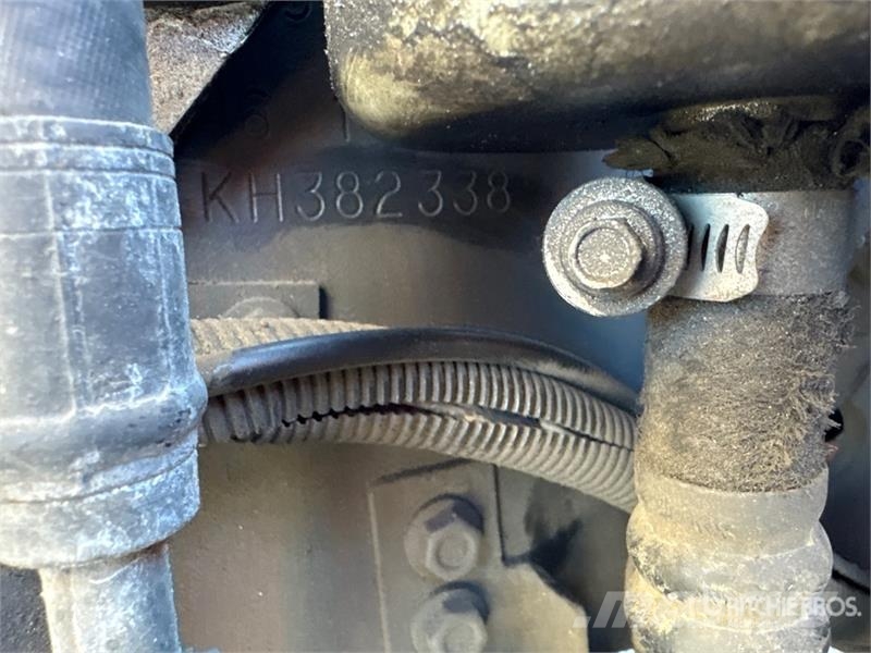 International 4300 ボックスボディー、ウイング、箱車