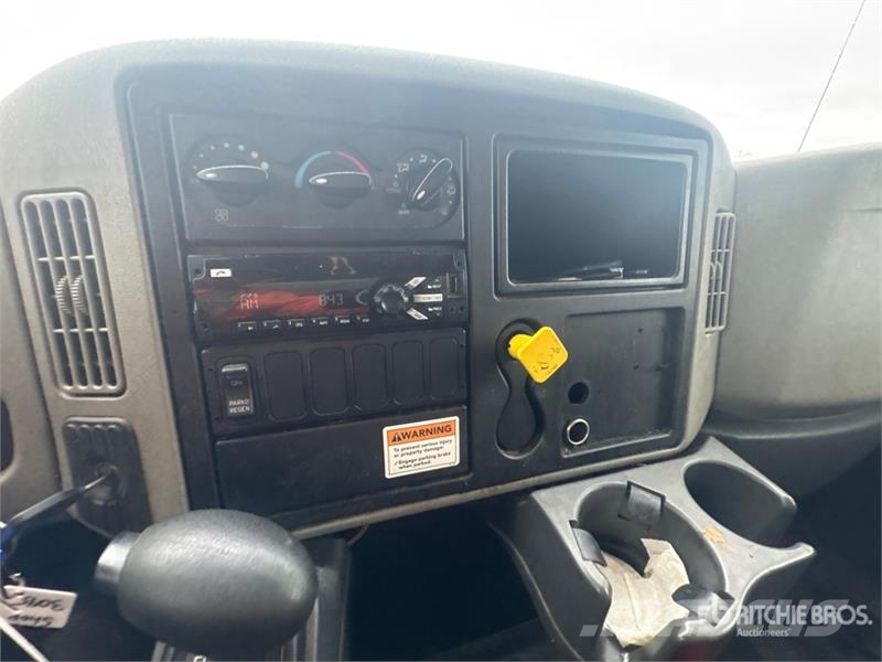 International 4300 Sanduk kamioni