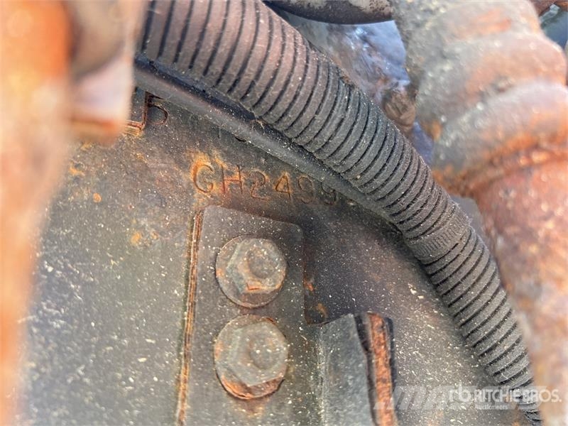 International 4300 Camiones caja cerrada
