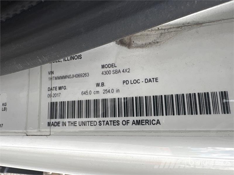 International 4300 Isotermos y frigoríficos