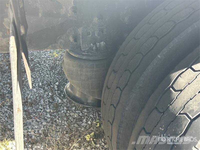 International 4300 탑차 트럭