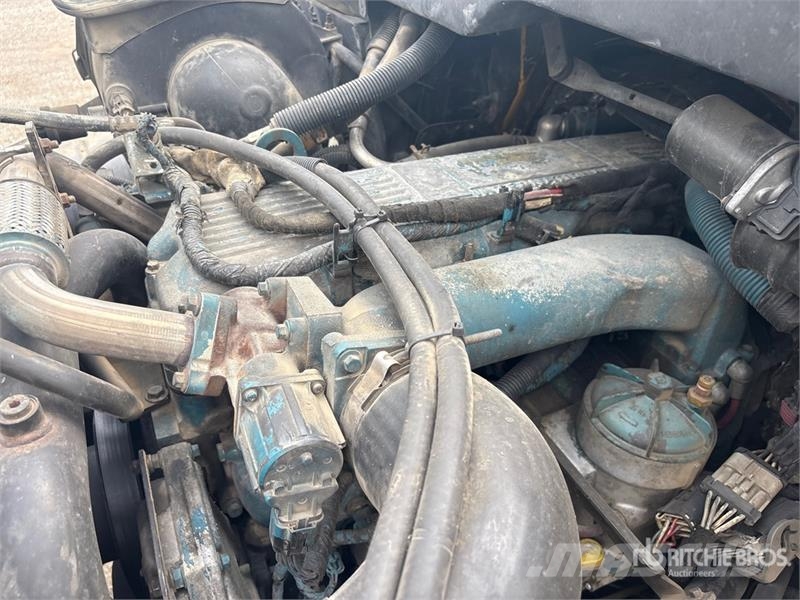 International 4300 自卸式货车
