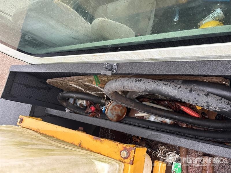 International 4300 Flakbilar/Pickuper