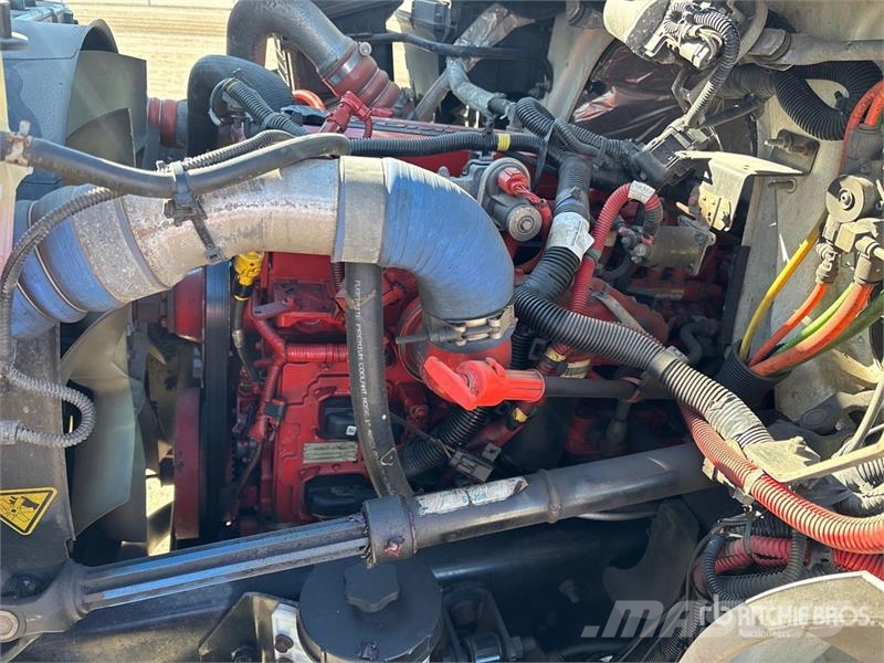 International 4300 Грузовики-Фургоны