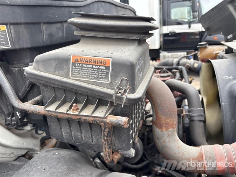 International 4300 Sanduk kamioni