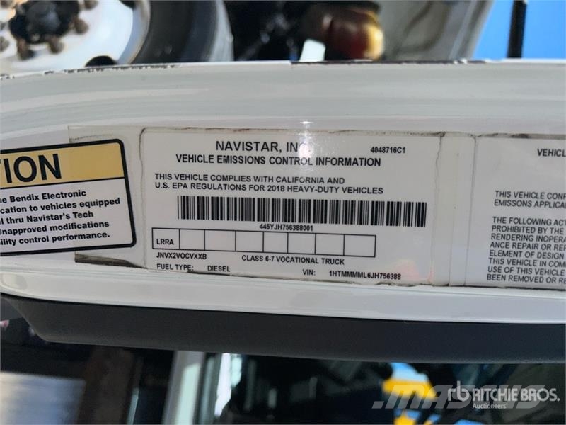 International 4300 Kapali kasa kamyonlar