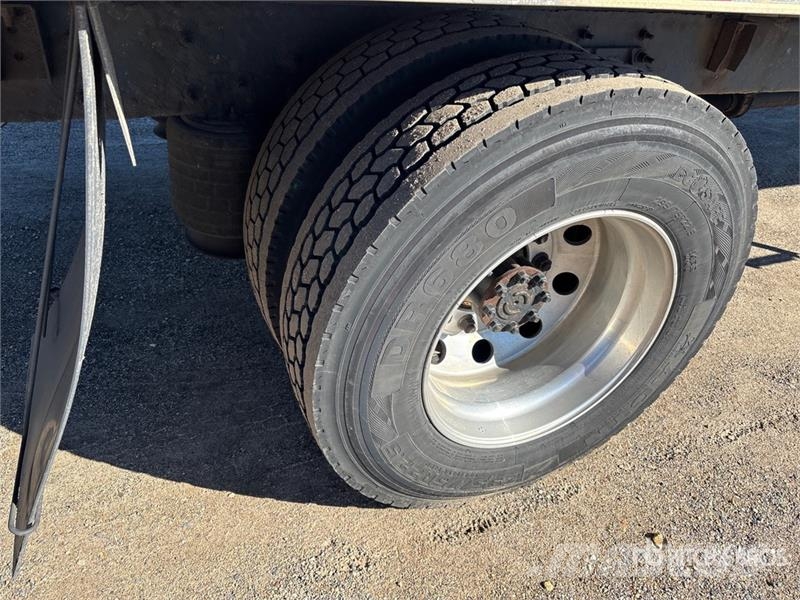 International 4300 Грузовики-Фургоны