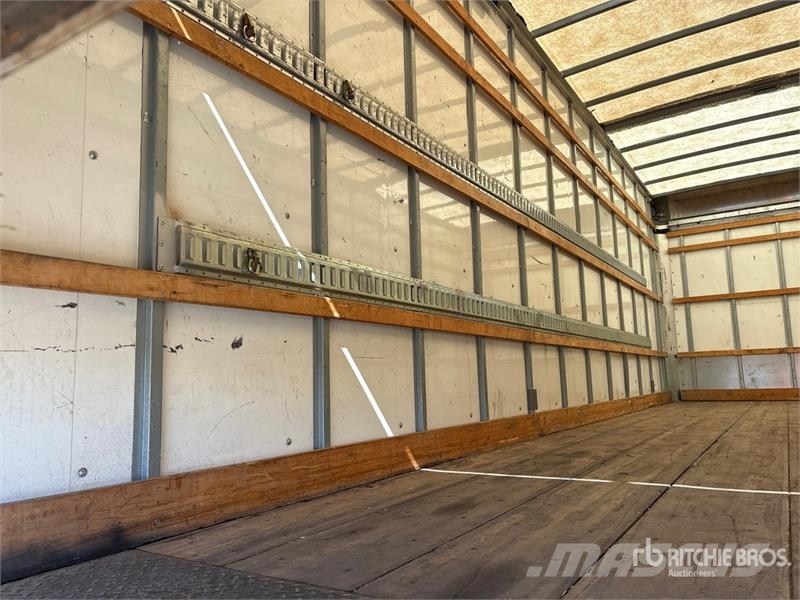 International 4300 ボックスボディー、ウイング、箱車