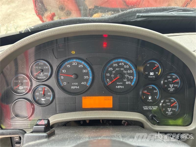 International 4300 4x2 Flatbed Truck 平ボディー