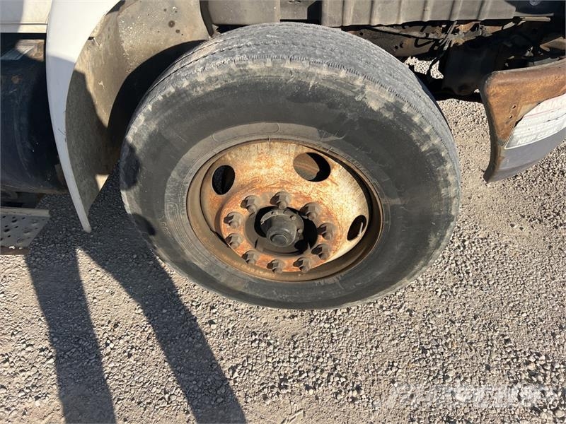 International 4300 4x2 T/A Dump Truck Грузовики-Самосвалы