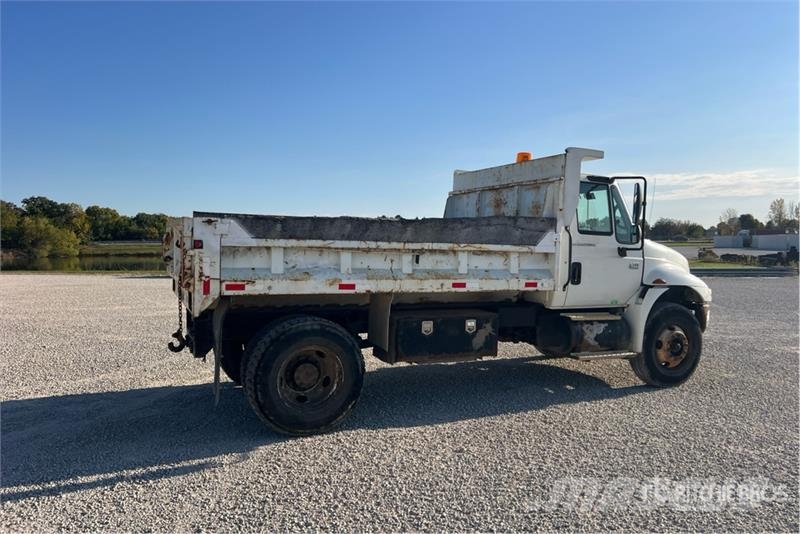 International 4300 4x2 T/A Dump Truck Грузовики-Самосвалы