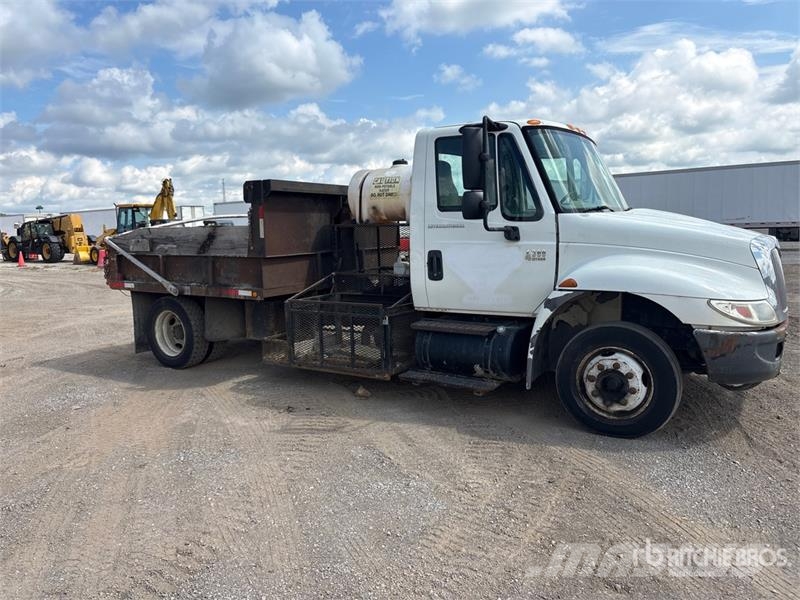 International 4300SBA Kiper tovornjaki