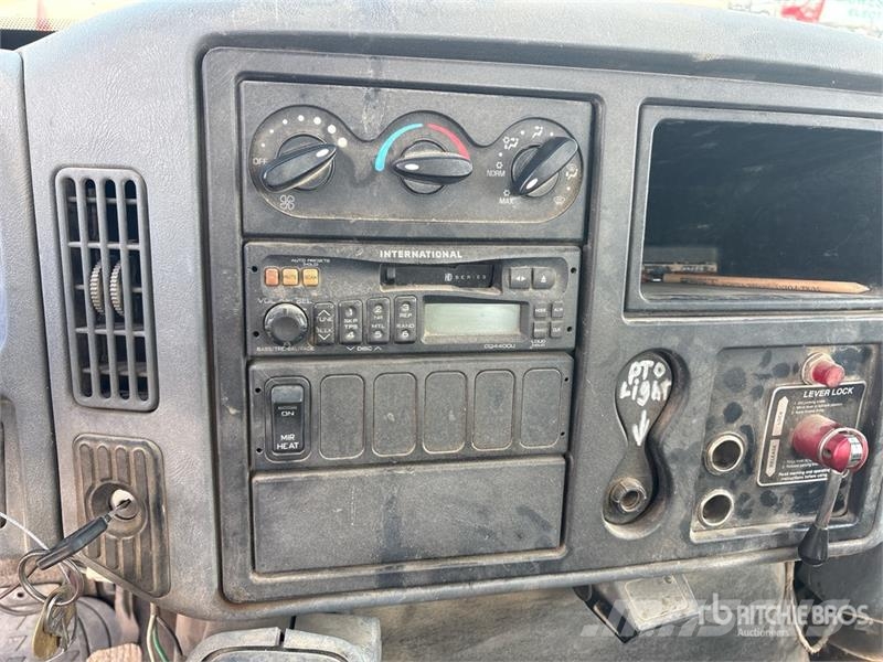International 4300SBA Kiper tovornjaki
