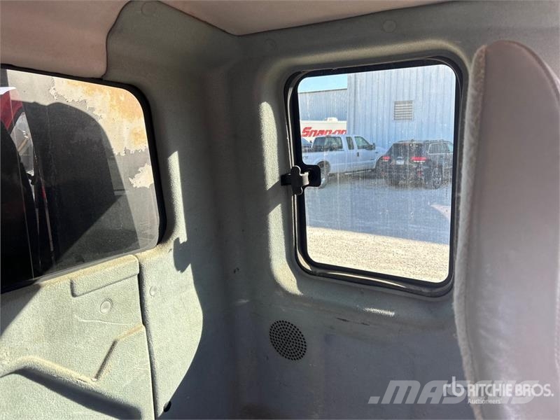 International 4400 Komunalna vozila