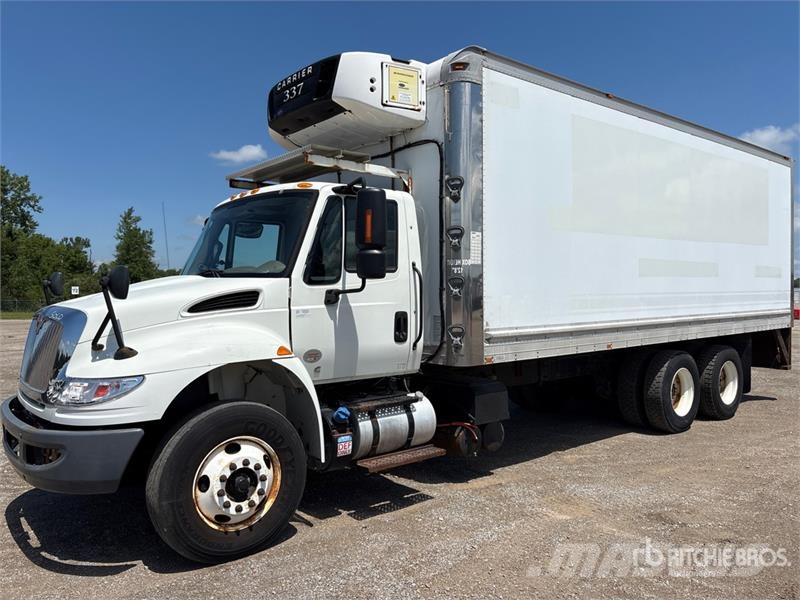International 4400 شاحنات بدرجة حرارة قابلة للضبط