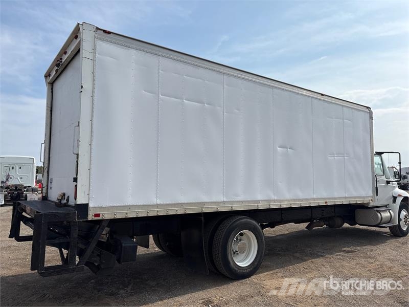 International 4400 Kofferaufbau