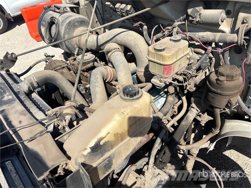 International 4700 LPX Camiones plataforma