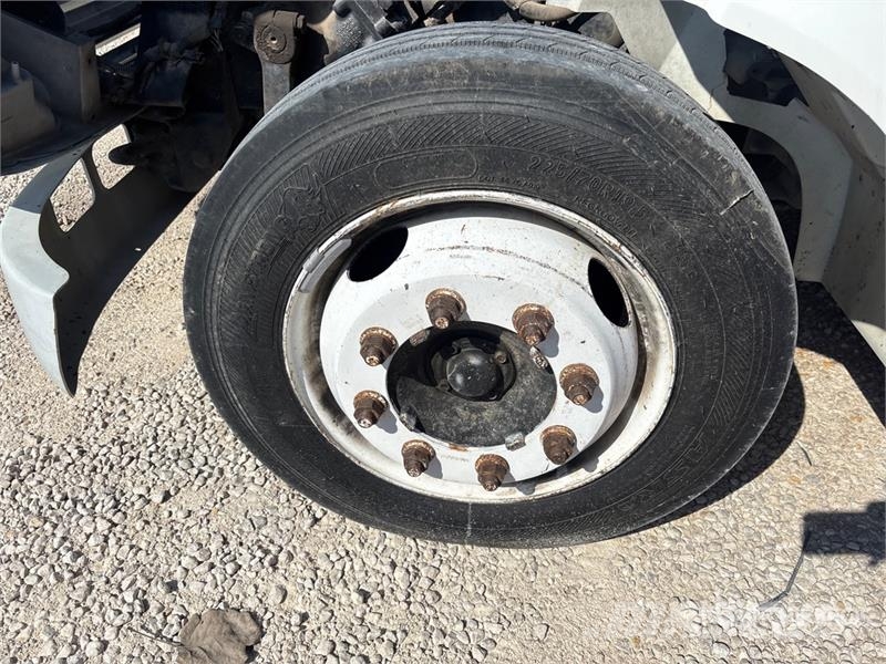 International 4700 LPX Camiones plataforma