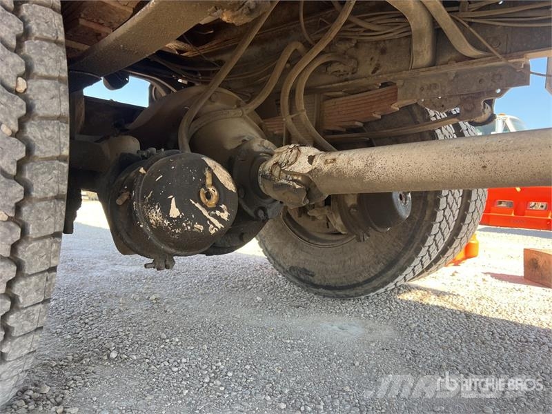 International 4800 4x4 T/A Dump Truck Kiper tovornjaki