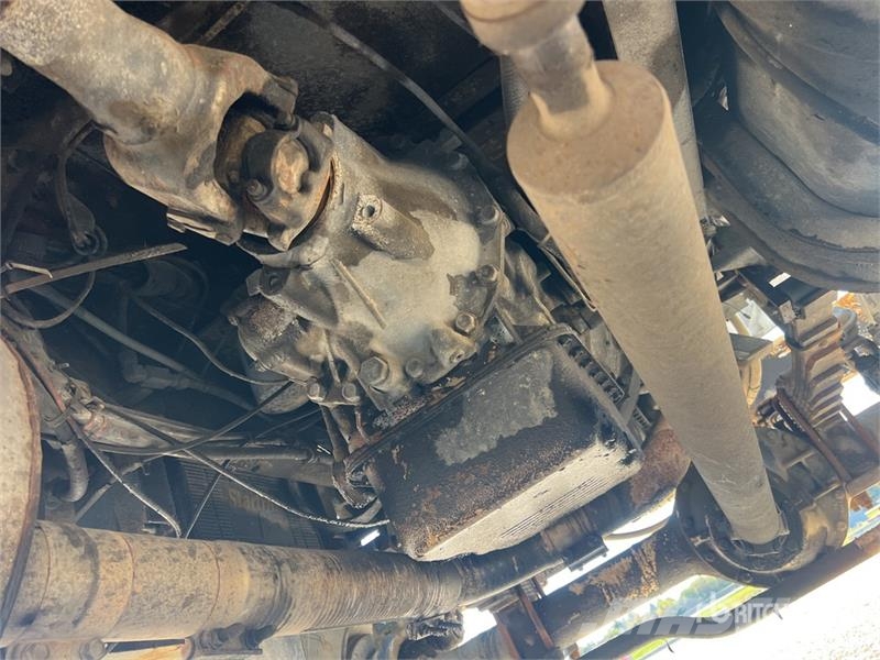 International 4800 4x4 T/A Dump Truck Kiper tovornjaki