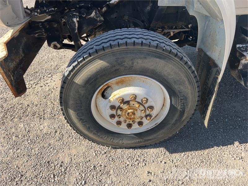 International 4800 4x4 T/A Dump Truck Kiper tovornjaki