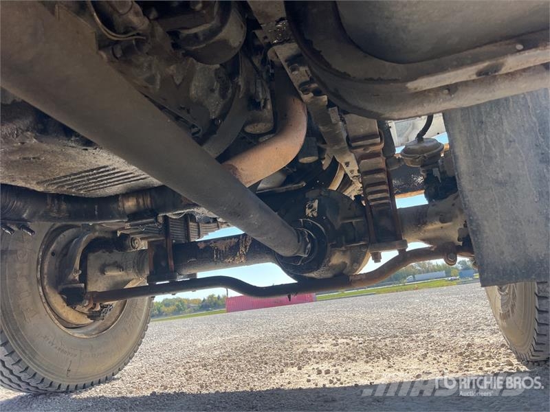 International 4800 4x4 T/A Dump Truck Kiper tovornjaki