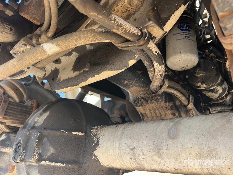International 4800 4x4 T/A Dump Truck Kiper tovornjaki