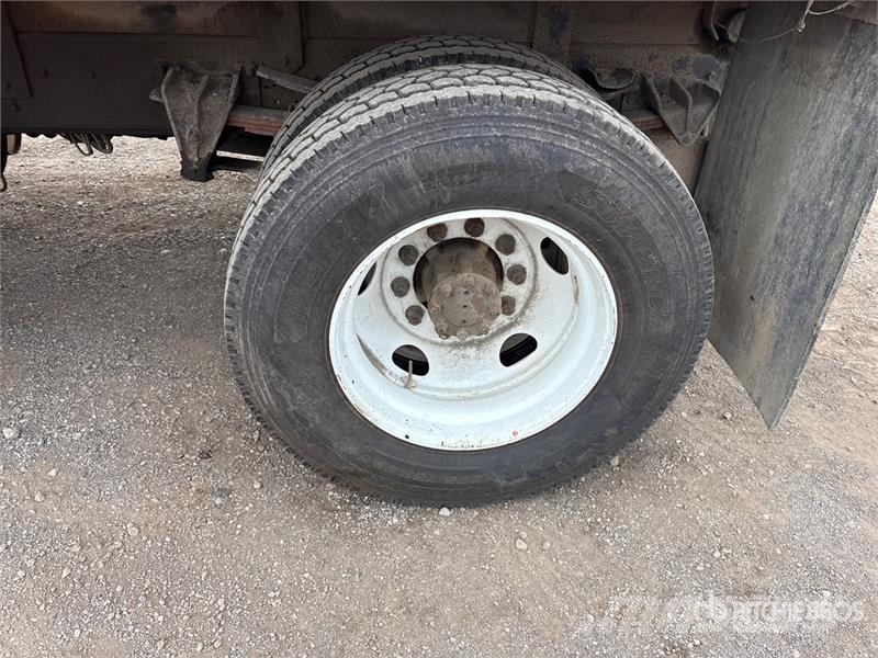 International 4900 Kiper tovornjaki
