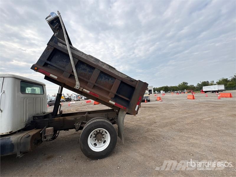 International 4900 Kiper tovornjaki