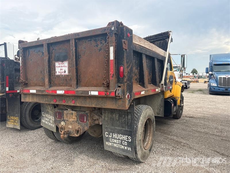 International 4900 Грузовики-Самосвалы