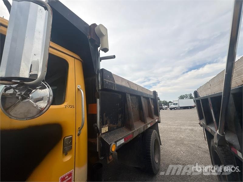 International 4900 Грузовики-Самосвалы