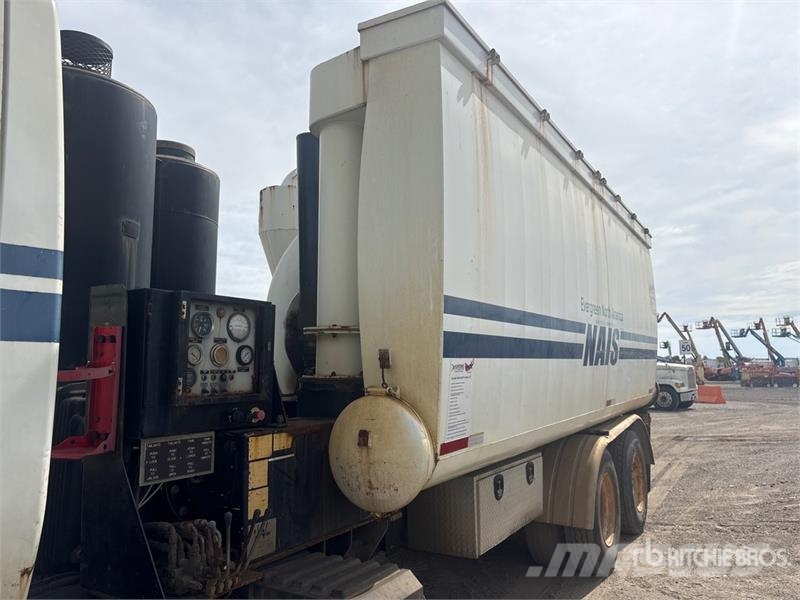 International 6x4 Vacuum Tanker Truck Αποφρακτικά οχήματα