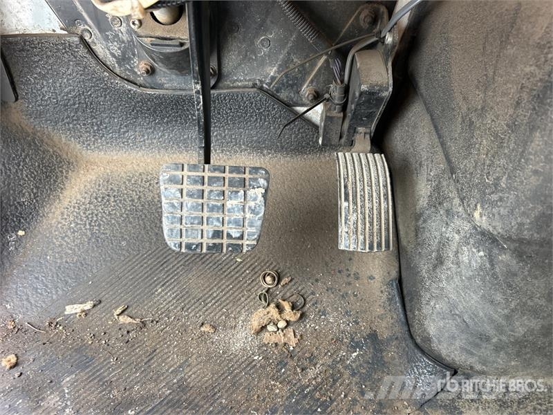 International 7400 Tippbilar